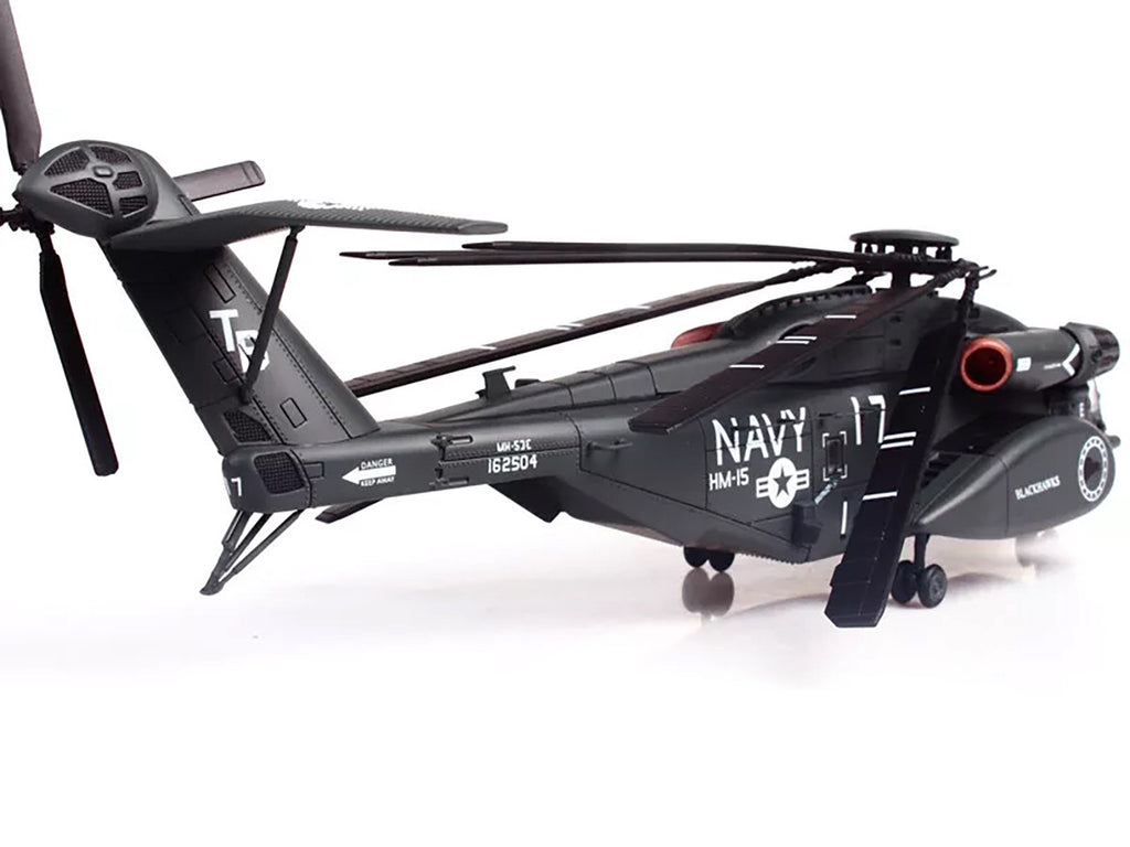 Sikorsky MH-53E Sea Dragon Helikopter "United States Navy Blackhawks Tail Number 17" Dunkelgrau 1/72 Diecast Modell von Panzerkampf