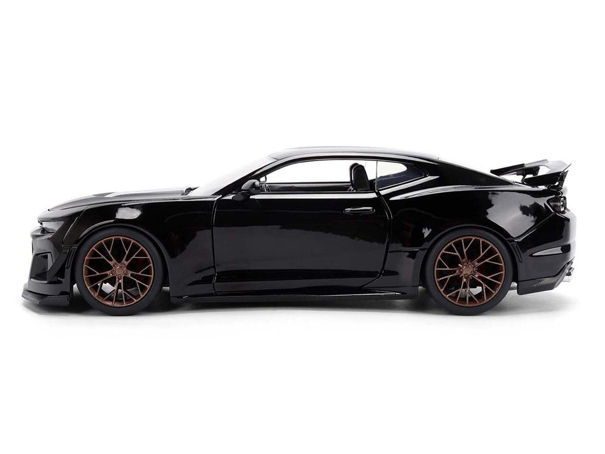 2024 Chevrolet Camaro ZL1 1LE Schwarz "Fast X" (2023) Film "Fast & Furious 25. Jubiläum" Serie 1/24 Diecast Modellauto von Jada