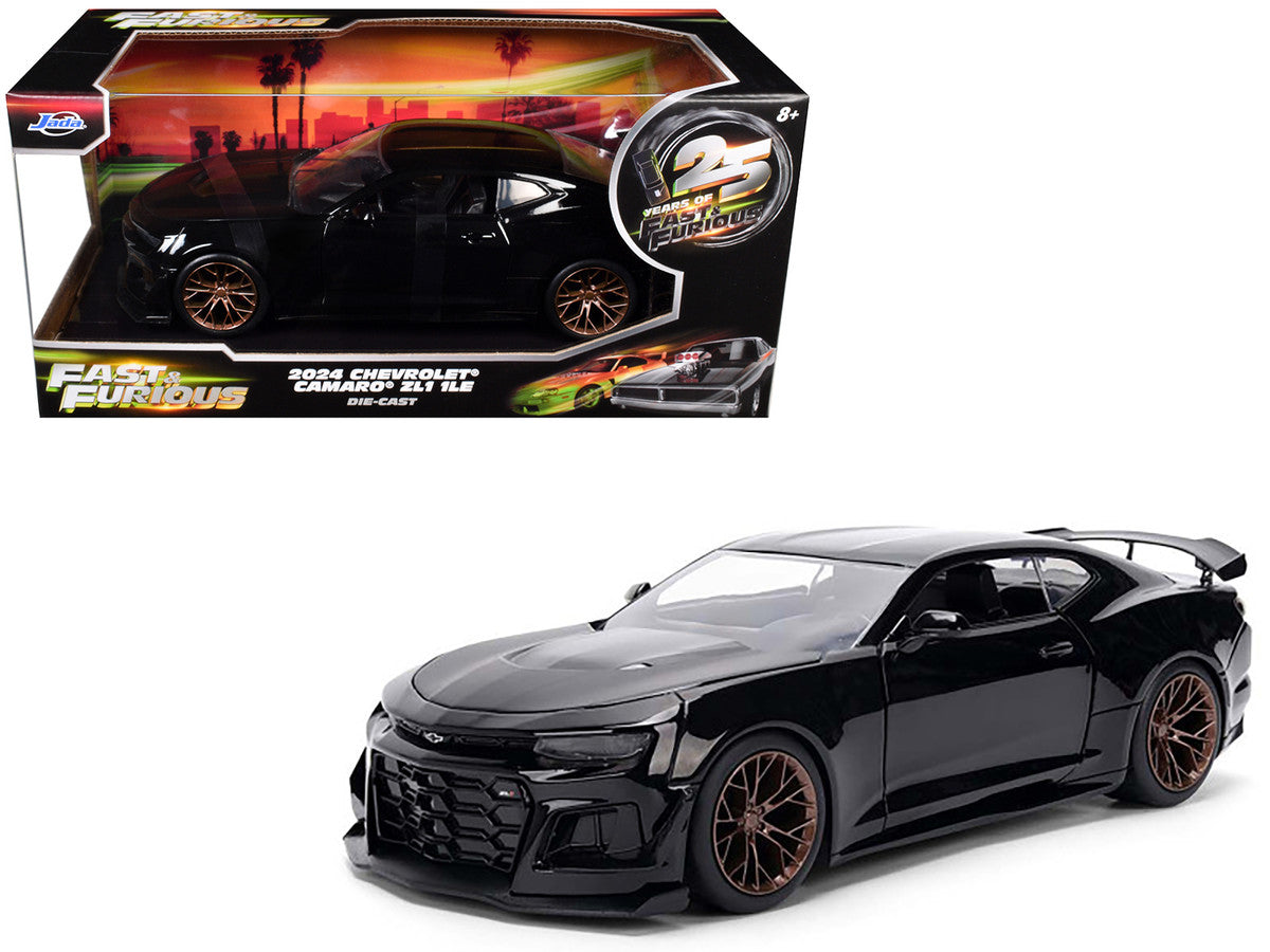 2024 Chevrolet Camaro ZL1 1LE Schwarz "Fast X" (2023) Film "Fast & Furious 25. Jubiläum" Serie 1/24 Diecast Modellauto von Jada