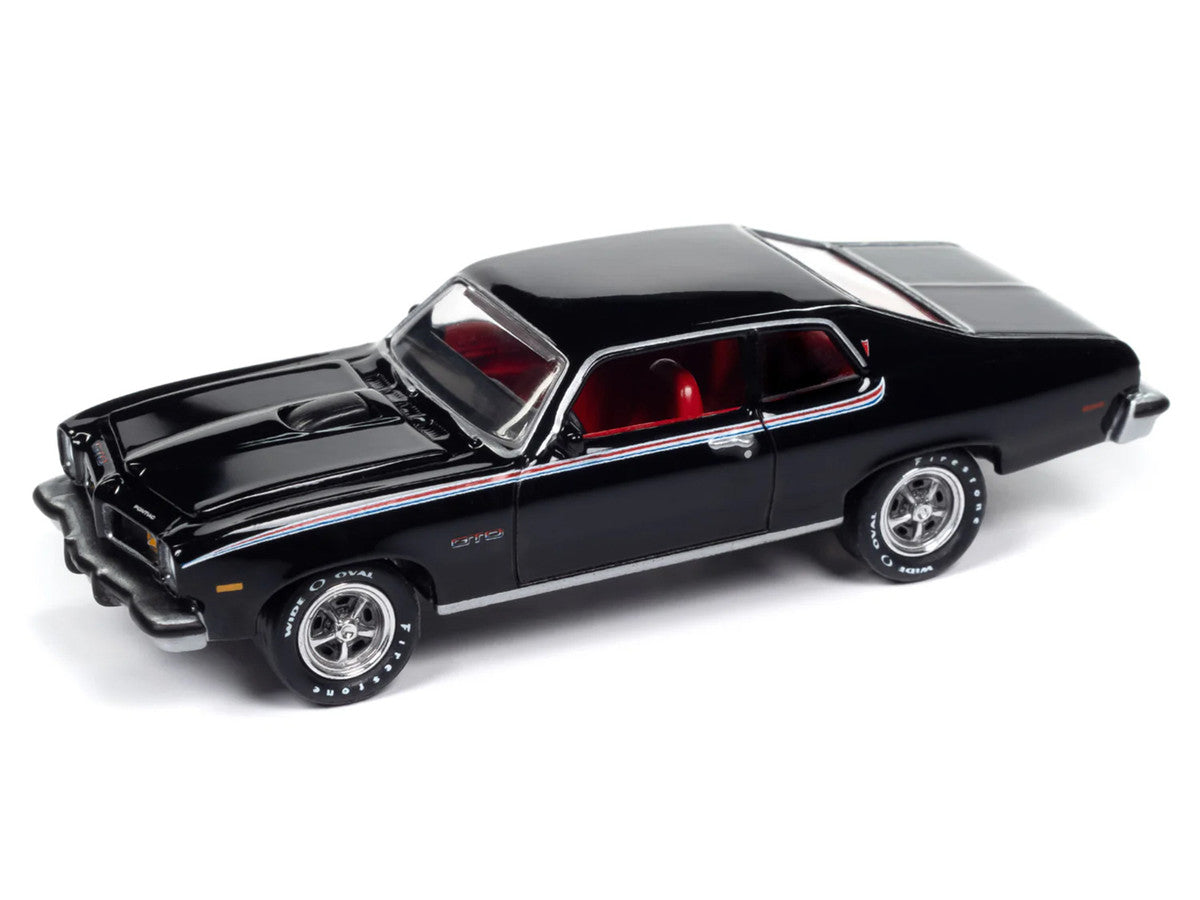 1974 Pontiac GTO Starlight Black mit roter Innenausstattung "Muscle Cars USA" Serie 1/64 Diecast Modellauto von Johnny Lightning