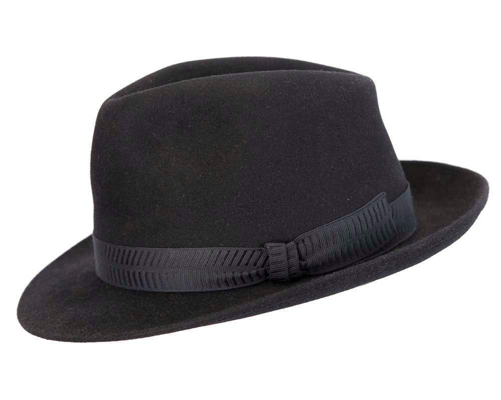Schwarzer Herren-Fedora mit breiter Krempe aus Kaninchenfilz