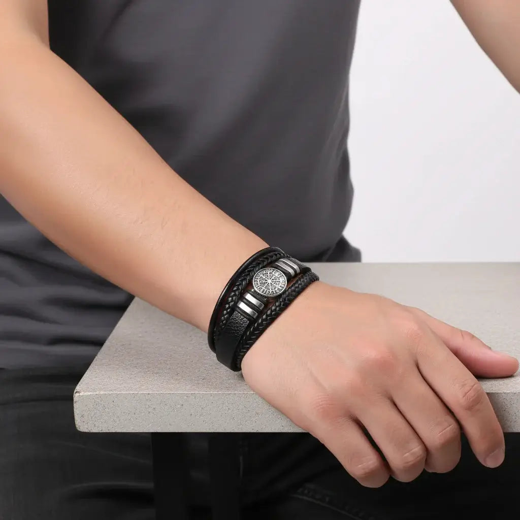 Wikinger Lederarmband für Herren Nordisches Magnetverschlussarmband für Herren
